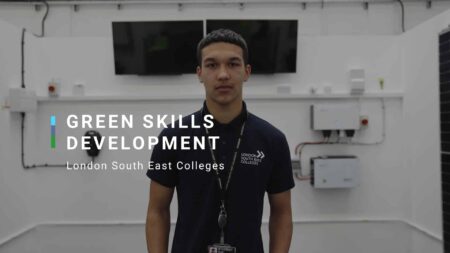 Photo of the speaker in the skills lab