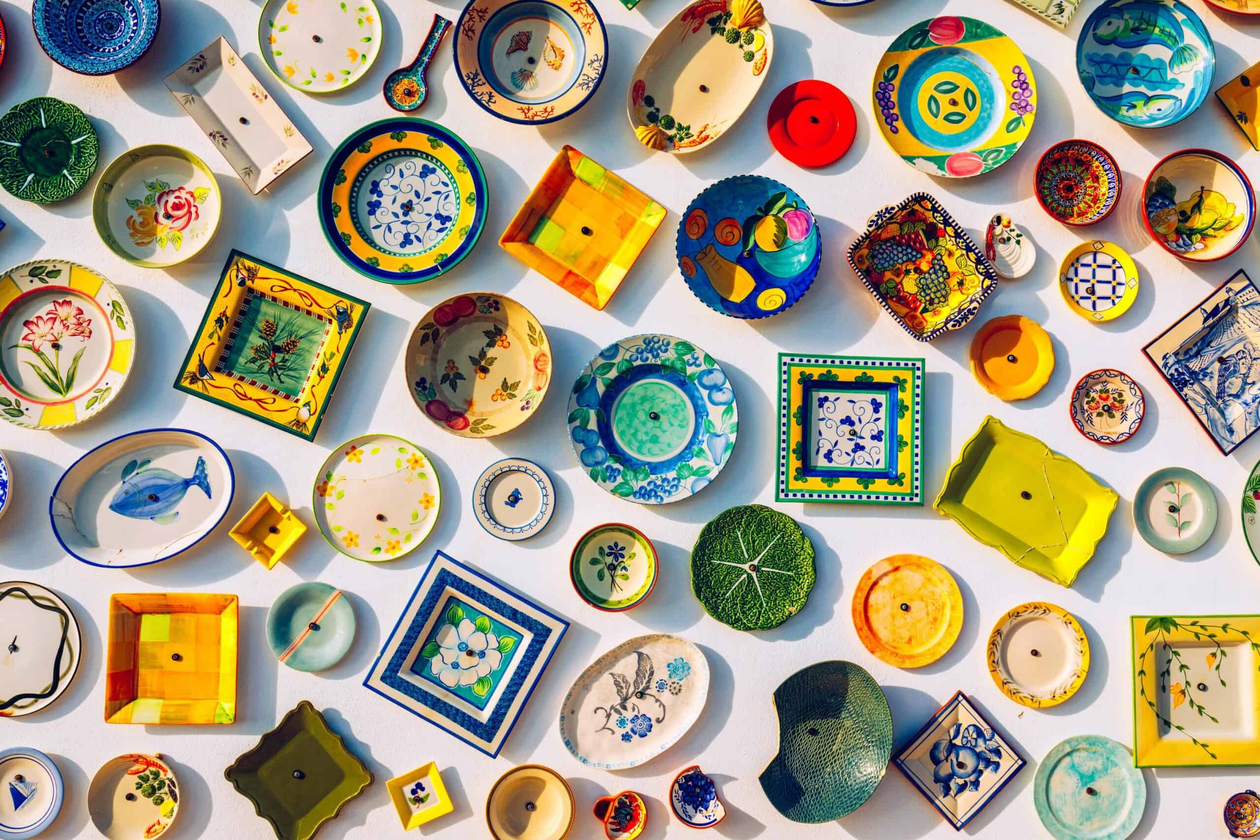 Aerial photo of different ceramic bowls, in various coloured patters