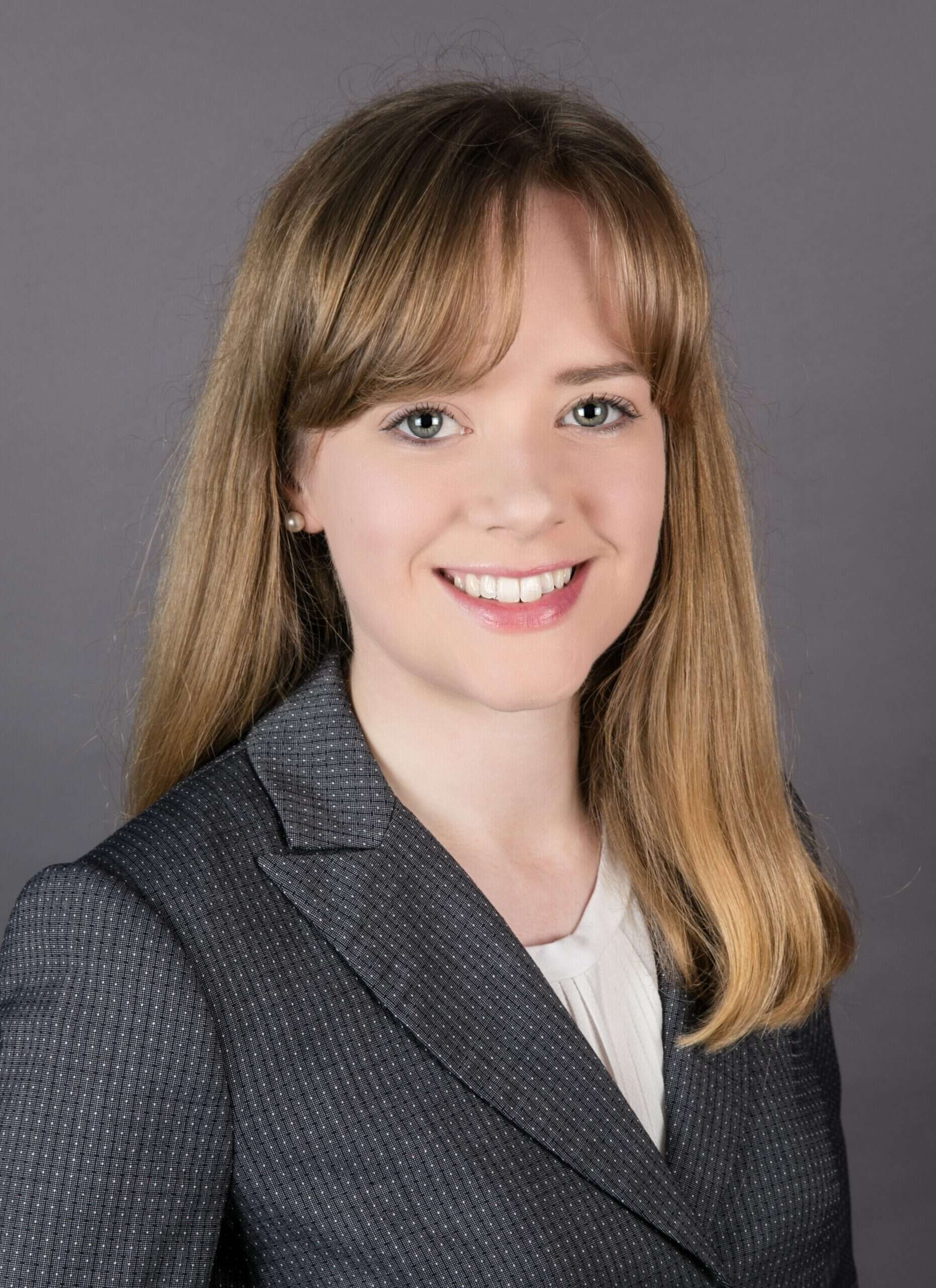 Fiona-Quinlan-Wells-Headshot